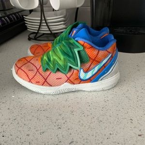 Toddler Nike kyrie 5 x spongebob sneakers